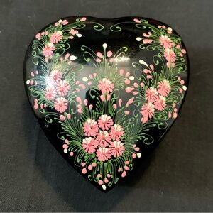 Vintage (1980s) Russian Heart-Shaped Floral Trinket Box